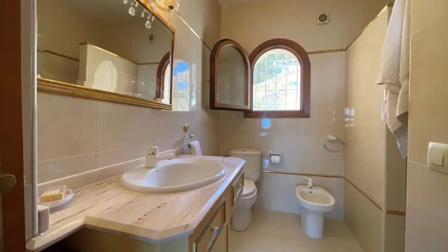Villa de 235m² en Moraira, España No. 32671 № 16