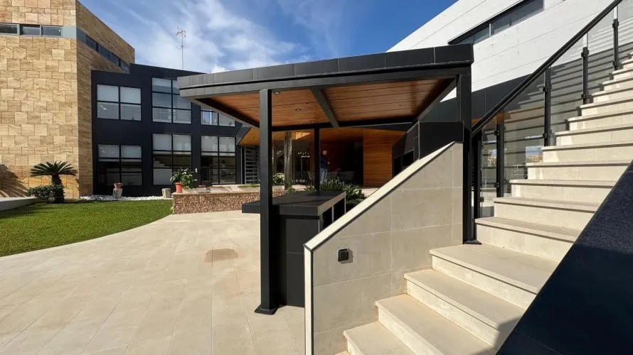 Villa de 7 chambres à Dehesa De Campoamor, Spain No. 30715 № 1