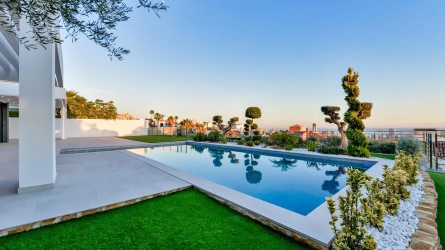 Villa de 7 chambres à Finestrat, Spain No. 30993 № 3