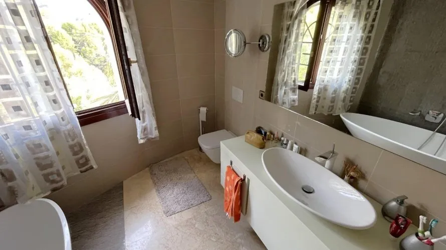 Villa de 4 chambres à Altea La Vella, Spain No. 30932 № 23