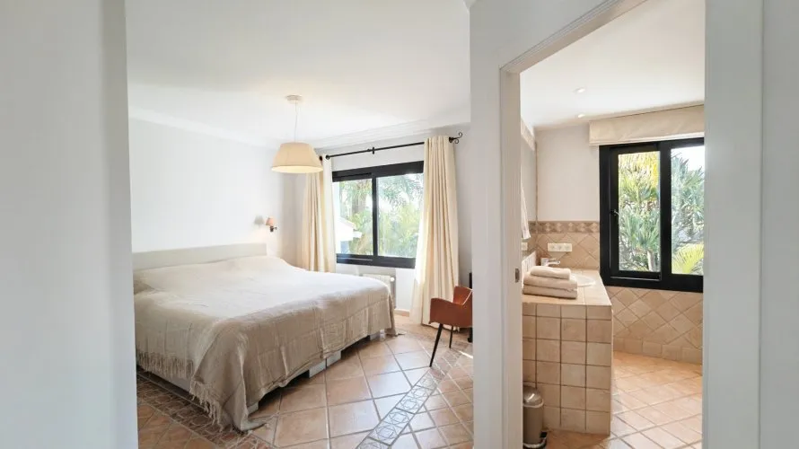 Villa de 4 chambres à Marbella, Spain No. 30549 № 12