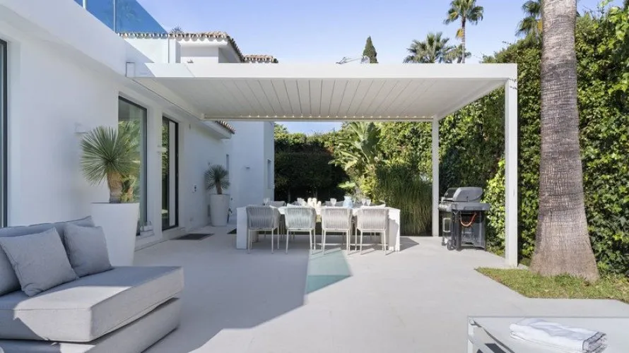 Villa de 5 chambres à Nueva Andalucia, Spain No. 30626 № 19