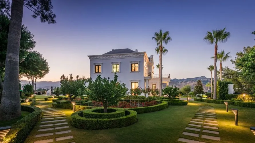 Villa de 7 chambres à Marbella, Spain No. 30619 № 10