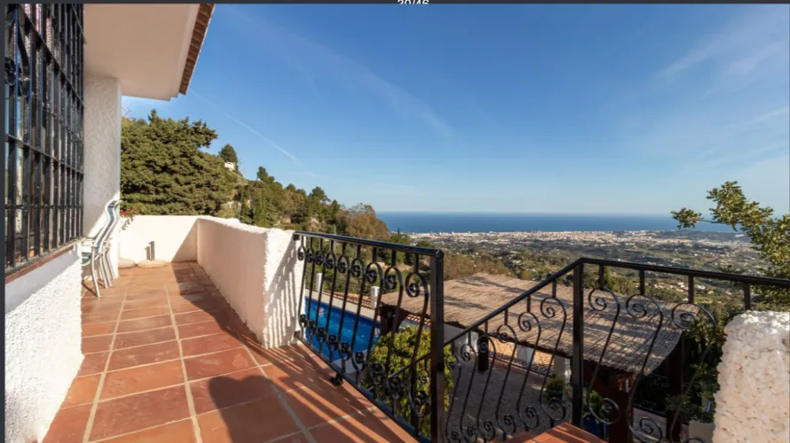 Villa de 4 chambres à Mijas Costa, Spain No. 31077 № 19