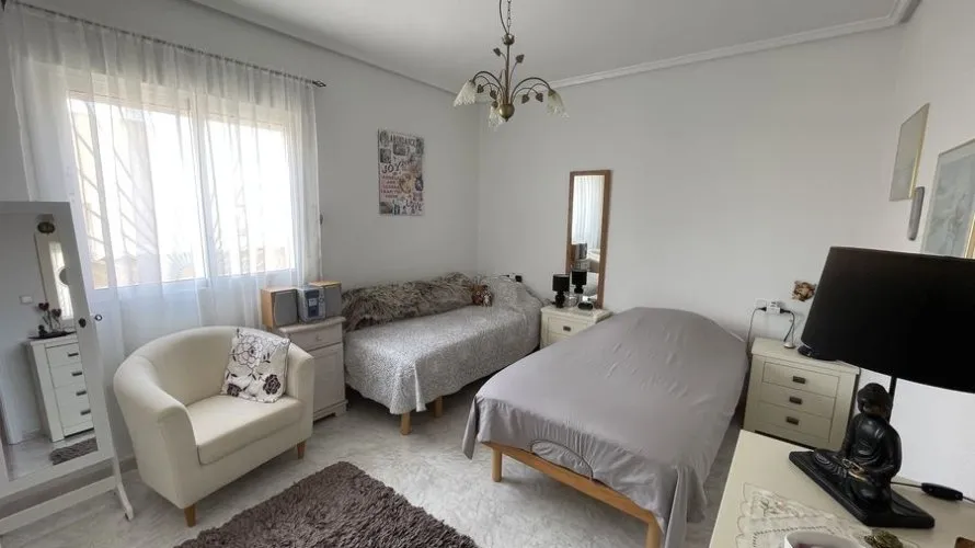 Villa de 163m² à Algorfa, Spain No. 31237 № 20