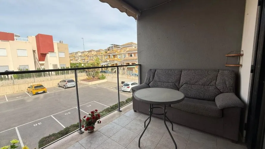 Bungalow de 63m² à Torrevieja, Spain No. 31218 № 2