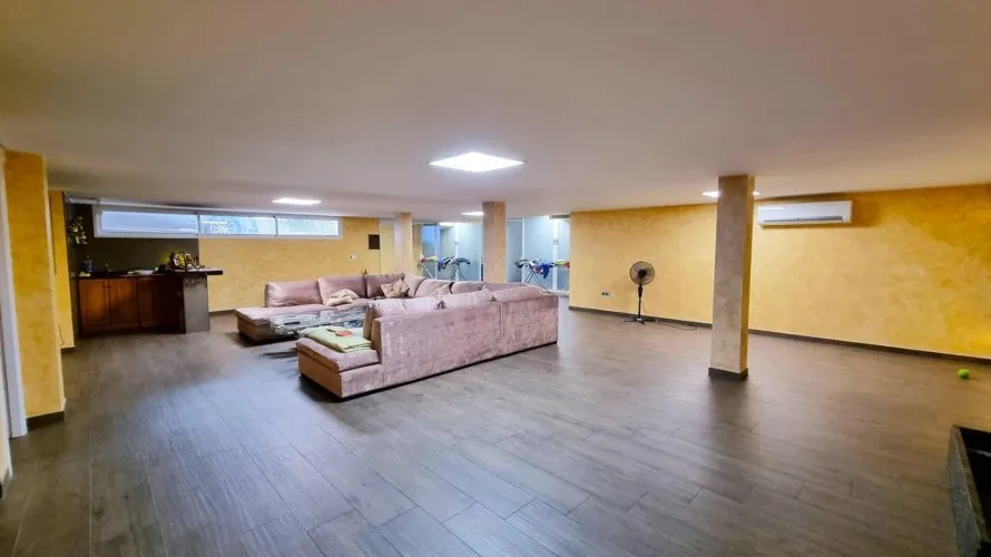 Villa de 239m² à Torrevieja, Spain No. 31265 № 7