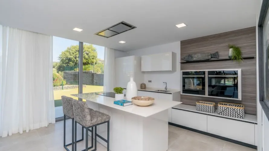 Villa de 4 chambres à Marbella, Spain No. 30635 № 2