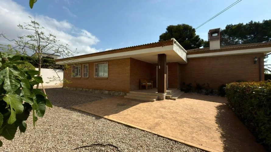 Villa de 3 chambres à La Nucia, Spain No. 31281 № 11