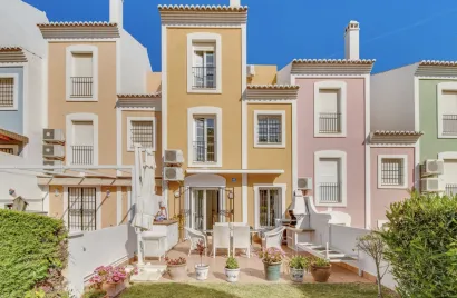 Townhouse de 3 chambres à Casares, Spain No. 31067