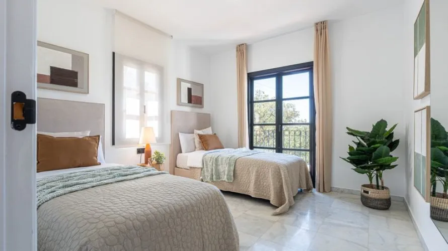 Villa de 6 chambres à Marbella, Spain No. 31051 № 19