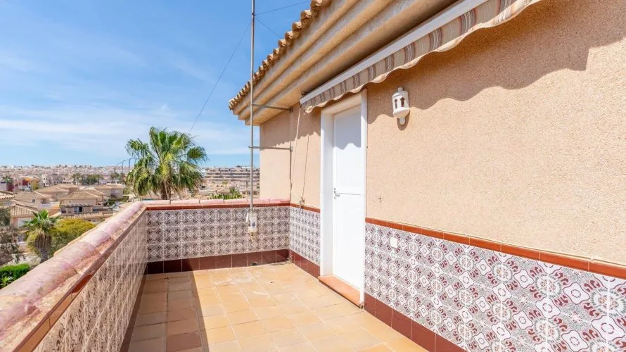 Villa de 3 chambres à Torrevieja, Spain No. 31250 № 7