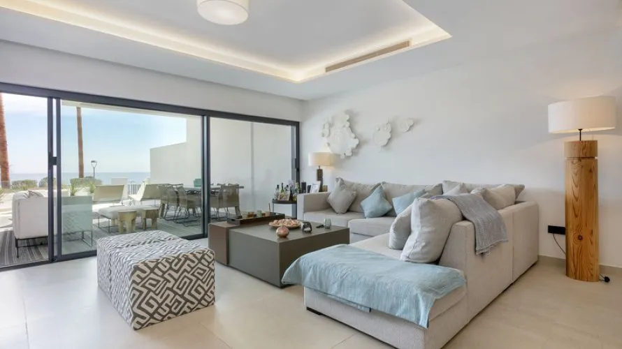 Townhouse de 4 chambres à Estepona, Spain No. 30644 № 1