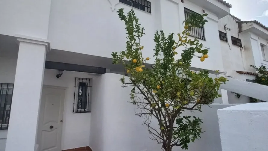 Townhouse de 5 chambres à Nueva Andalucia, Spain No. 30589 № 17