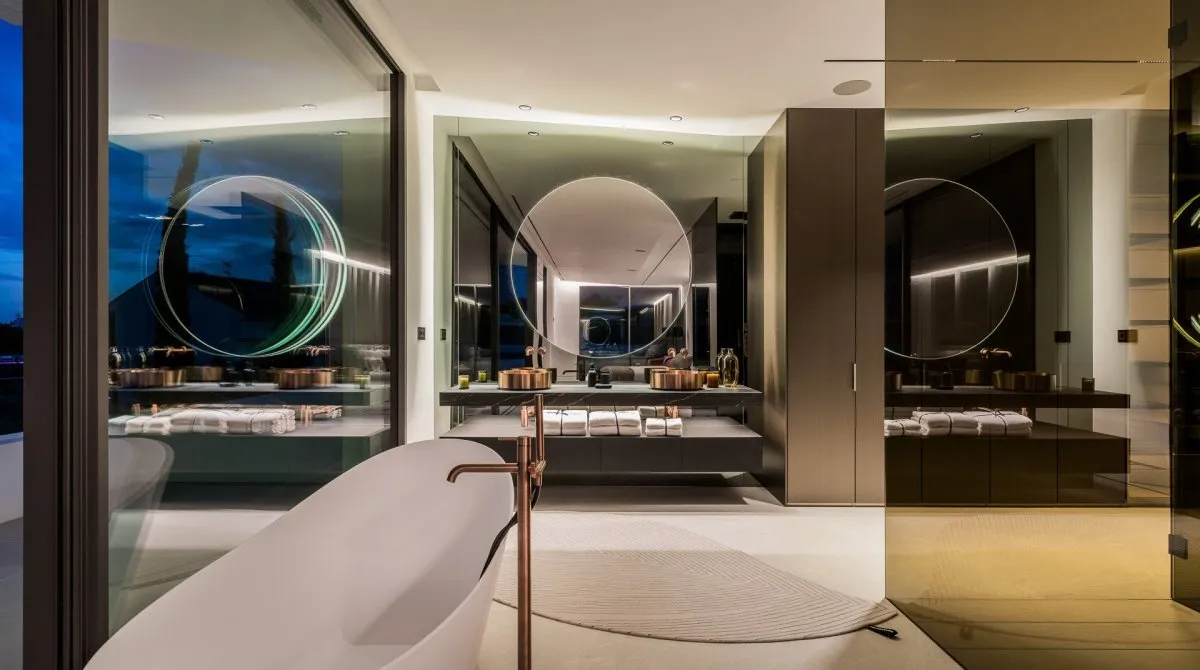 Villa de 5 chambres à Marbella, Spain No. 30517