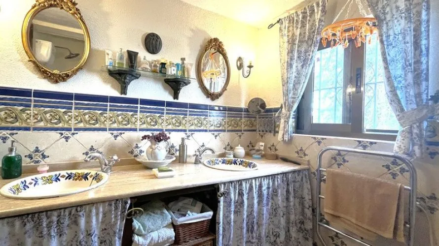 Villa de 4 chambres à Sotogrande, Spain No. 30760 № 22