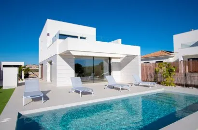 Villa de 3 chambres à Los Montesinos, Spain No. 30795