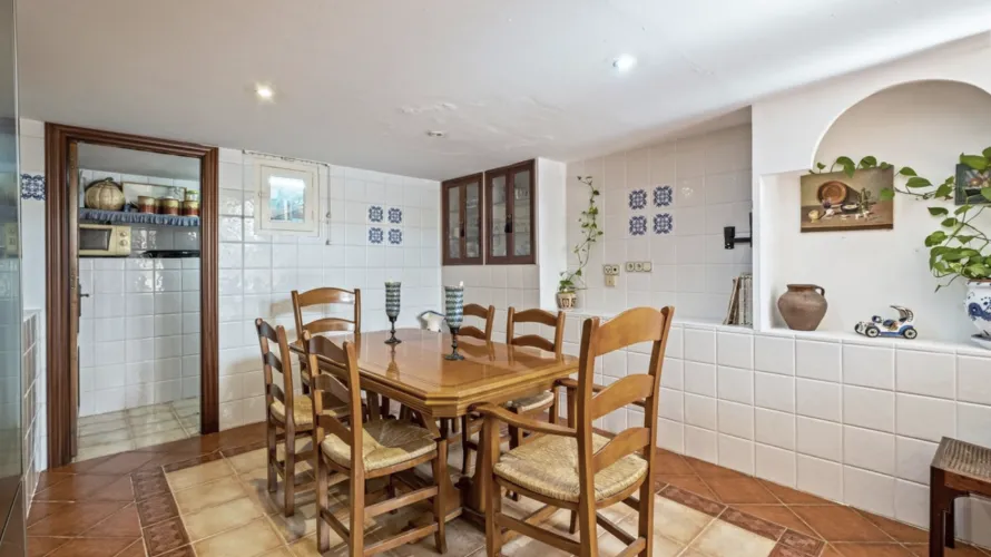 House de 4 chambres à Malaga, Spain No. 31079 № 5