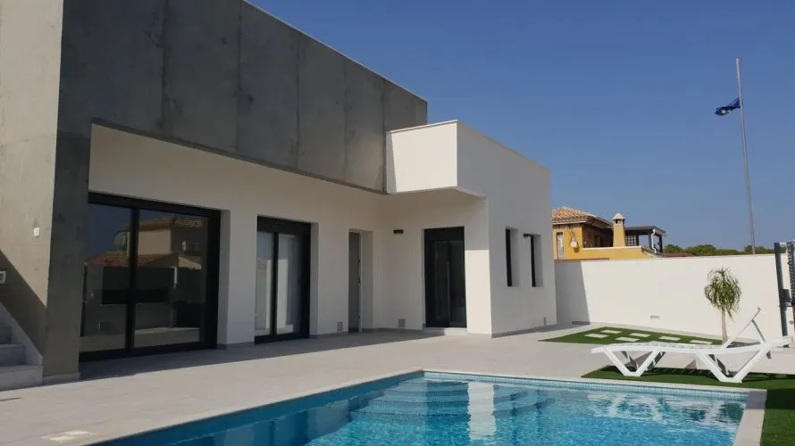 Villa de 3 chambres à Pinar De Campoverde, Spain No. 30849 № 25