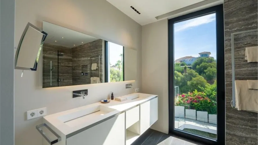 Villa de 6 chambres à La Quinta, Spain No. 30758 № 19