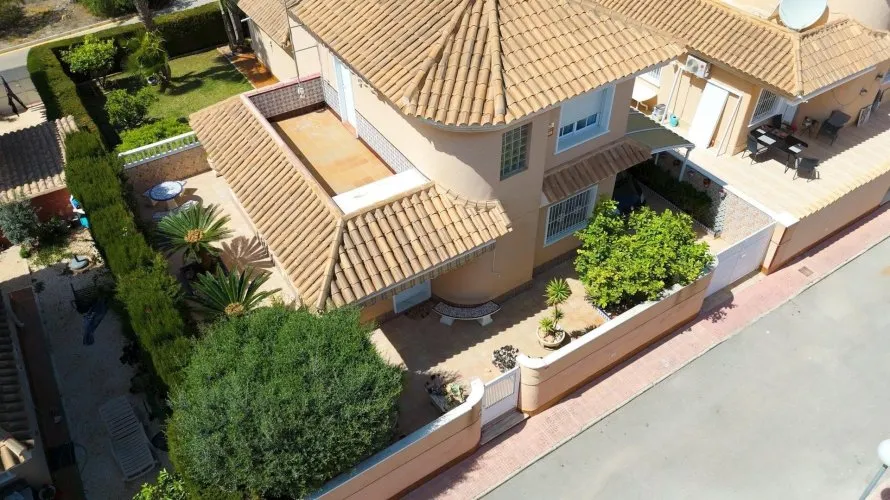 Villa de 3 chambres à Torrevieja, Spain No. 31250 № 14