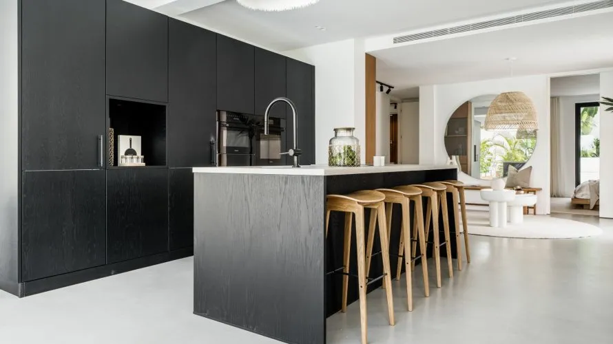 Villa de 4 chambres à Nueva Andalucia, Spain No. 30499 № 11