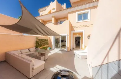 Townhouse de 4 chambres à Manilva, Spain No. 30750