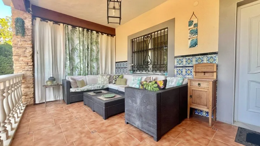 Villa de 3 chambres à Torrevieja, Spain No. 31023 № 1