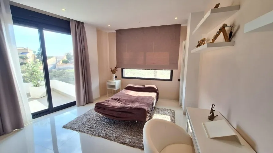 House de 2 chambres à Alicante, Spain No. 31261 № 18