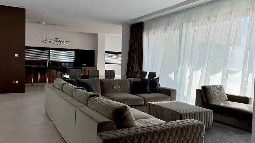 Villa de 691m² à Finestrat, Spain No. 31009 № 10