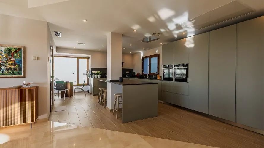 House de 4 chambres à Benahavis, Spain No. 30752 № 9