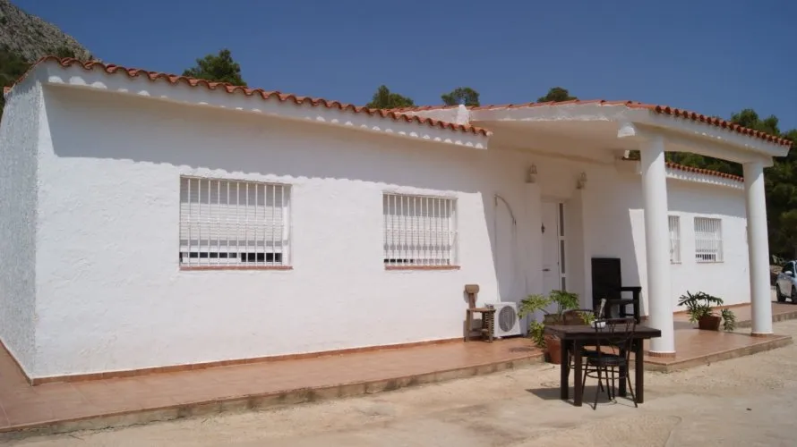 Villa de 3 chambres à Finestrat, Spain No. 30824 № 18