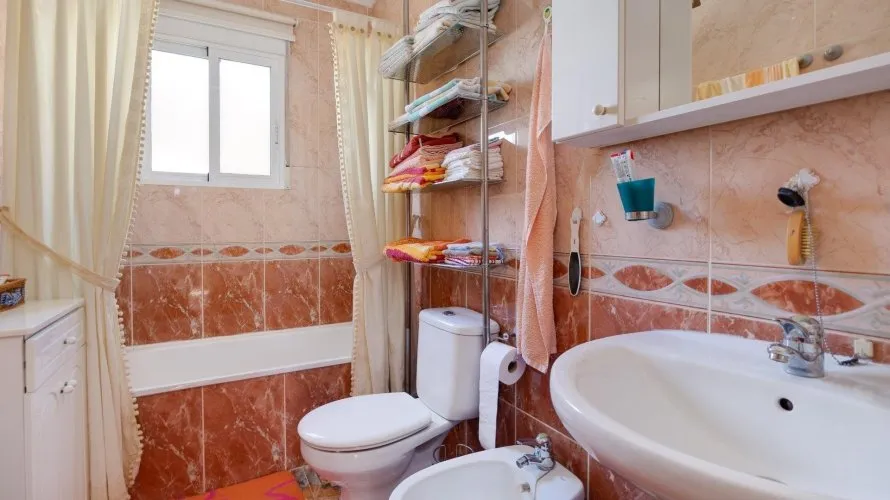 Villa de 3 chambres à Playa Flamenca II, Spain No. 31226 № 18