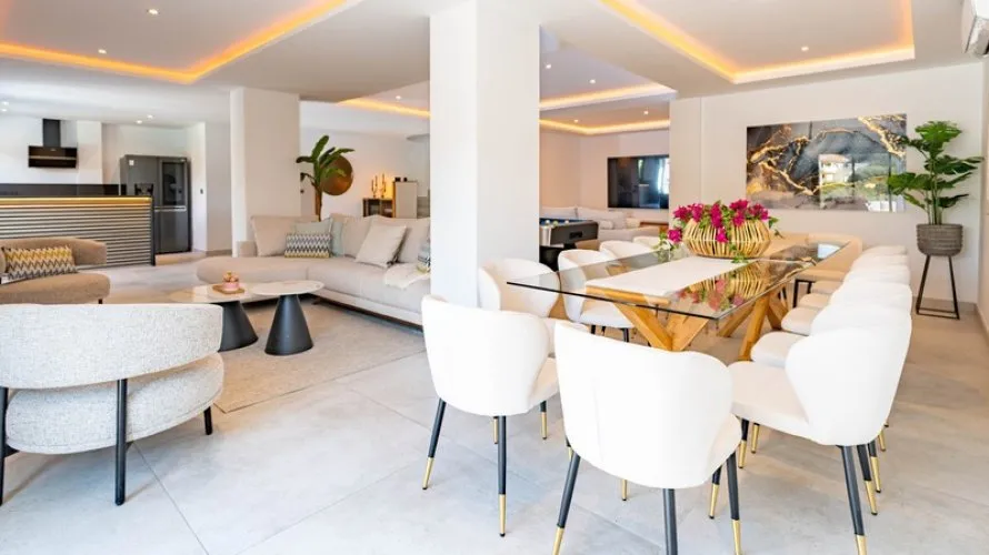 Villa de 6 chambres à Marbella, Spain No. 31051 № 27