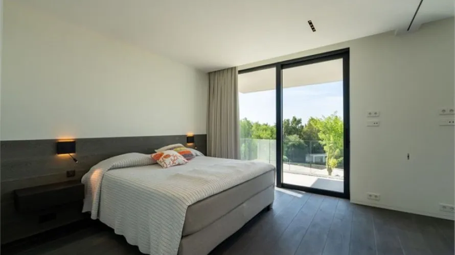 Villa de 6 chambres à La Quinta, Spain No. 30758 № 3