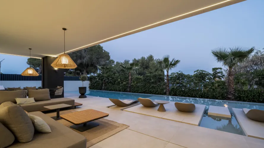 Villa de 5 chambres à Marbella, Spain No. 30728 № 3