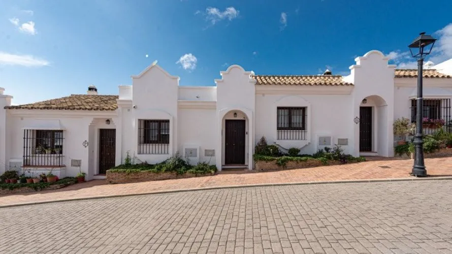 Townhouse de 3 chambres à Casares, Spain No. 30731 № 13