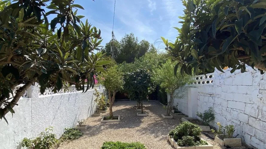 Villa de 4 chambres à L'Alfàs del Pi, Spain No. 30907 № 25