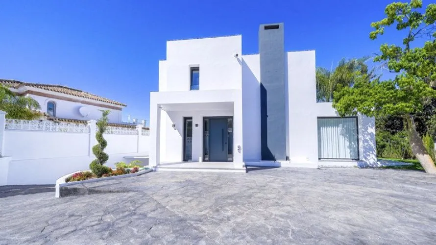 Villa de 5 chambres à Nueva Andalucia, Spain No. 30640 № 25