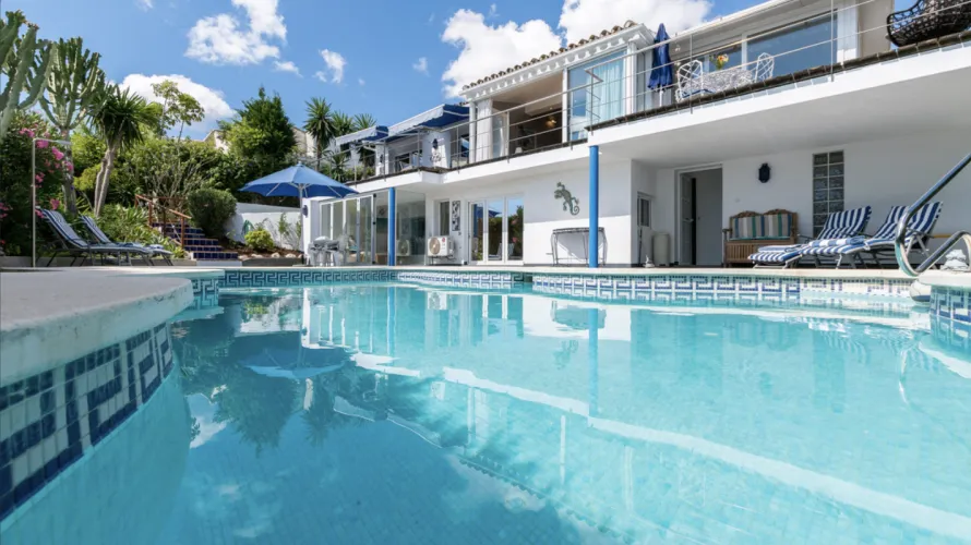 Villa de 3 chambres à Estepona, Spain No. 30734 № 3