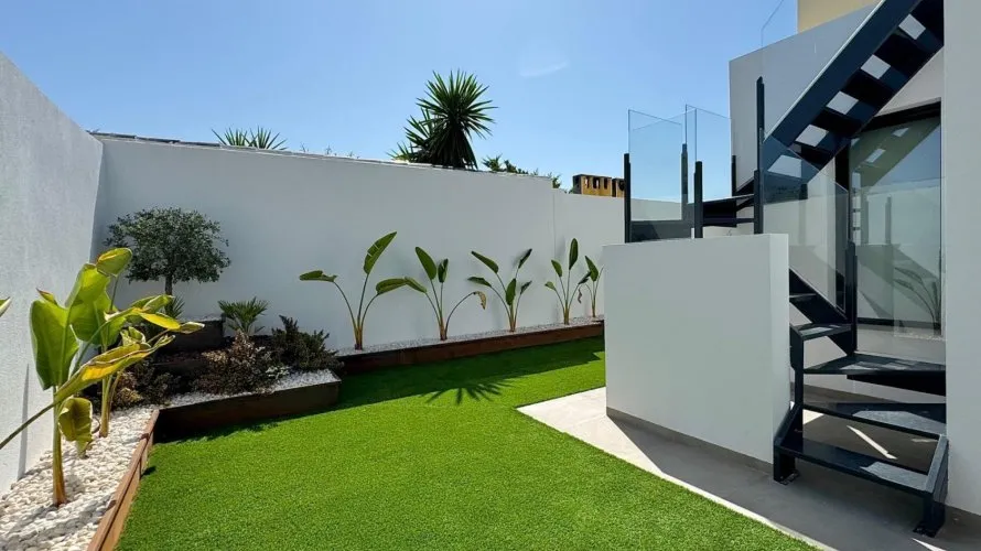 Villa de 3 chambres à Torrevieja, Spain No. 30661 № 10