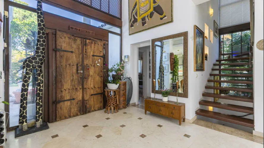 Villa de 4 chambres à Marbella, Spain No. 31131 № 2