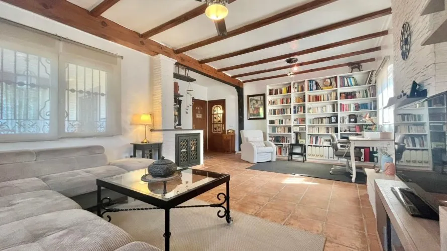 Villa de 3 chambres à Torrevieja, Spain No. 31023 № 17