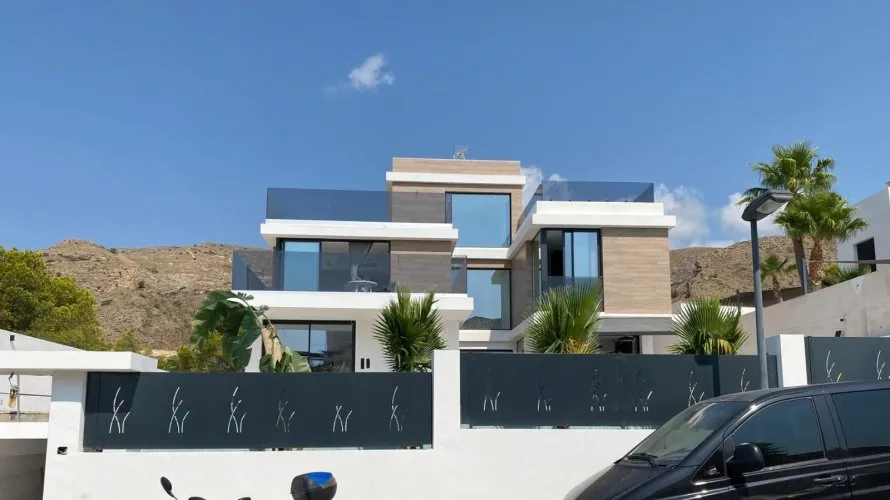 Villa de 6 chambres à Finestrat, Spain No. 31186 № 3