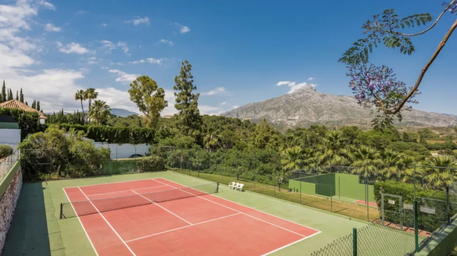 Townhouse de 3 chambres à Nueva Andalucia, Spain No. 30737 № 24