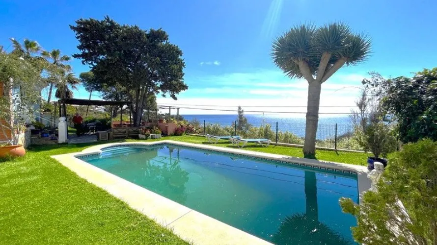 Villa de 4 chambres à Sotogrande, Spain No. 30760 № 25