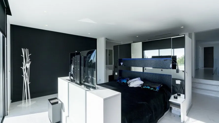 Villa de 4 chambres à Estepona, Spain No. 30576 № 25