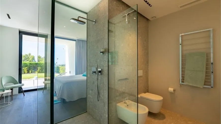 Villa de 6 chambres à La Quinta, Spain No. 30758 № 1