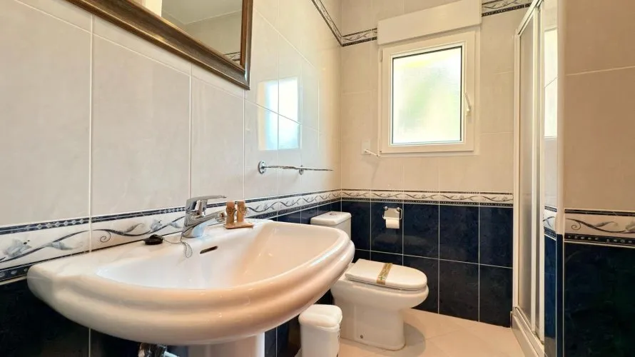 Villa de 5 chambres à Calpe, Spain No. 30778 № 20