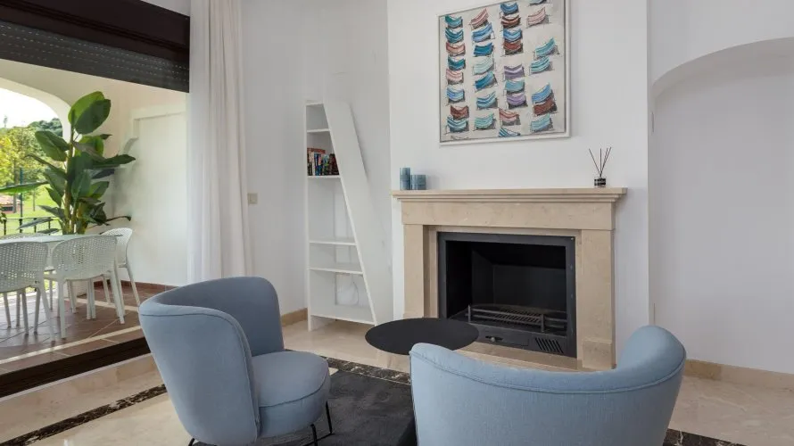 Villa de 4 chambres à Estepona, Spain No. 30504